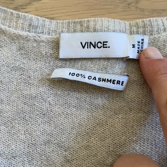 Vince 100% Cashmere sweater— excellent condition - Picture 2 of 2